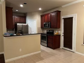 Photo #5: 21233663 Listing 