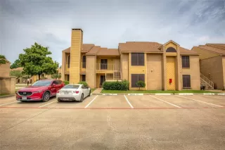 Photo #5: 21233897 Listing