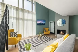 Browse active condo listings in PARADISO