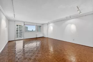 Photo #2: 21234018 Listing 