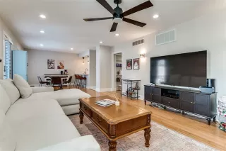 Primary Photo for MLS#: 21234031