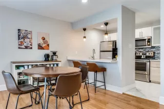 Photo #6: 21234031 Listing