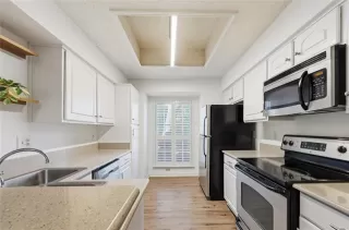 Photo #2: 21234226 Listing 