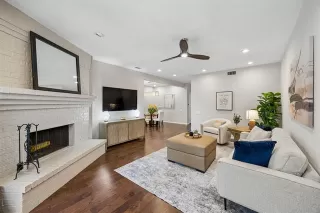 Photo #2: 21234579 Listing