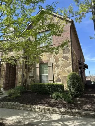 Photo #4: 21235150 Listing