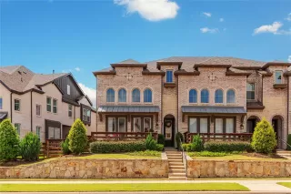 Photo #2: 21235342 Listing 