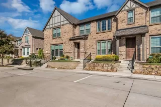 Photo #2: 21235407 Listing