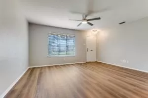 Photo #3: 21235873 Listing 