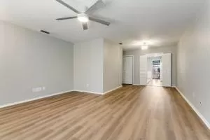 Photo #4: 21235873 Listing 