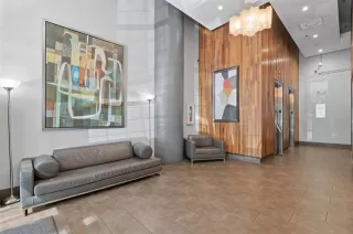 Photo #3: 21236057 Listing