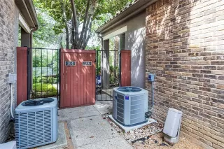 Photo #3: 21236188 Listing 