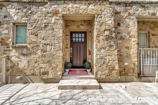 Photo #2: 21236522 Listing