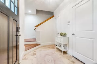 Photo #3: 21236522 Listing