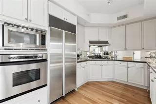 Photo #6: 21236745 Listing 