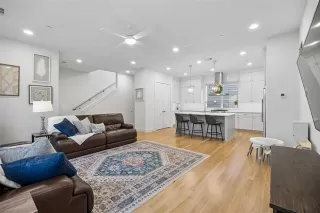 Photo #6: 21236977 Listing