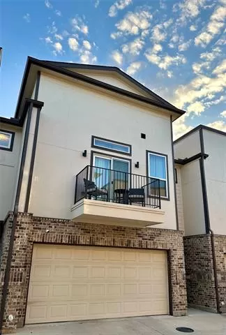 MLS: 21237239 Condo For Sale