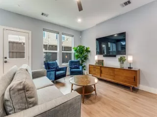 Photo #6: 21237239 Listing 