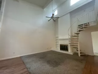 Photo #3: 21237495 Listing 