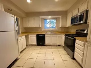 Photo #5: 21237495 Listing 