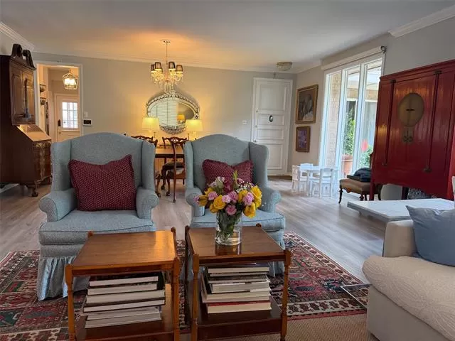 MLS: 21237574 Condo For Sale