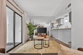 Photo #4: 21237609 Listing 