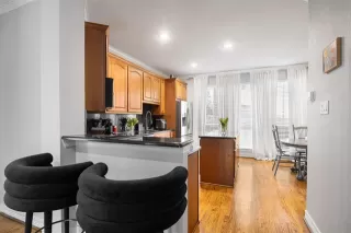 Photo #6: 21237662 Listing 