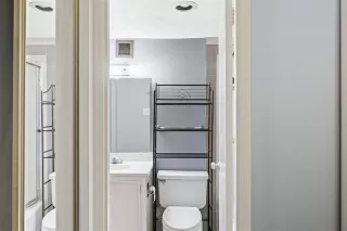 Photo #4: 21238005 Listing