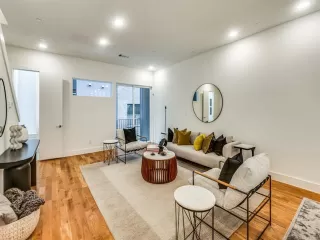 Photo #3: 21238019 Listing 