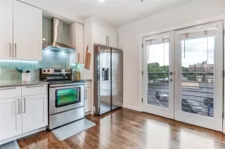 Photo #6: 21238410 Listing