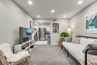 Photo #4: 21238652 Listing 