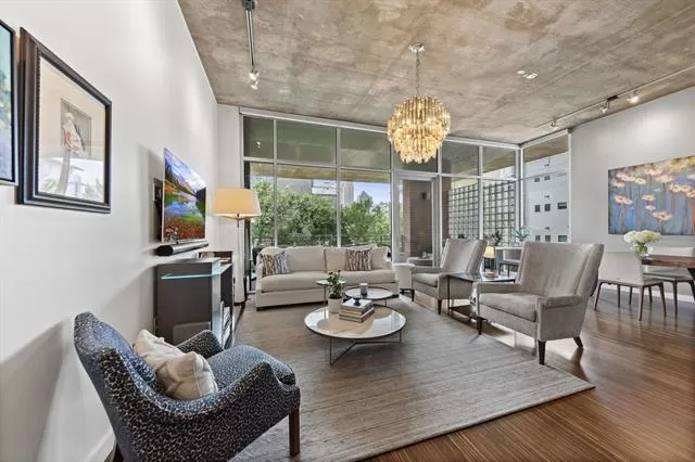 MLS: 21238868 Condo For Sale