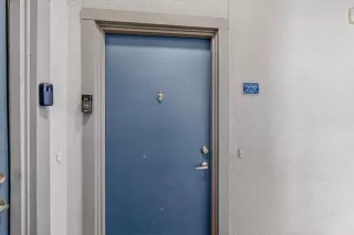 Photo #5: 21238910 Listing 