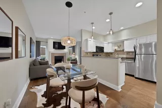 Photo #5: 21238920 Listing 