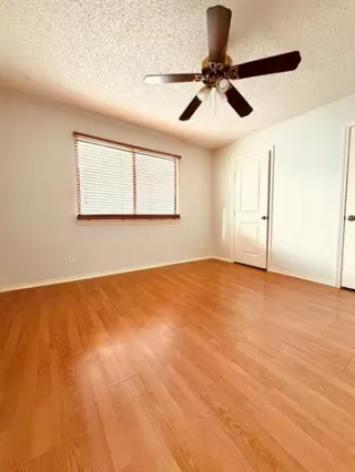 Photo #3: 21239117 Listing 