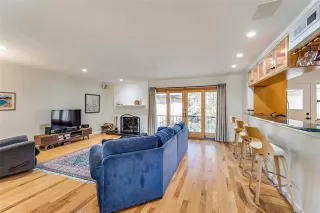 More Details about MLS # 21239169 : 10741 VILLAGER ROAD #D