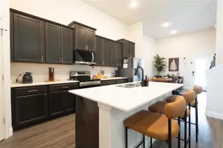 Photo #6: 21239233 Listing