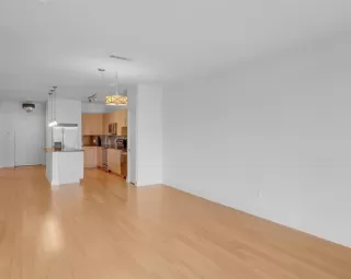 Photo #6: 21239237 Listing 