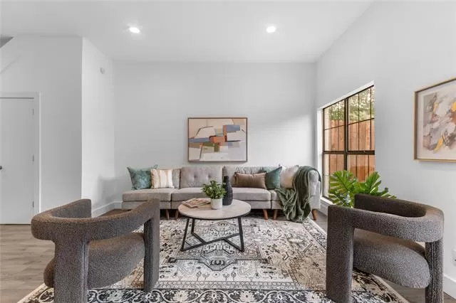 MLS: 21239324 Condo For Sale