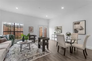 Photo #2: 21239324 Listing 