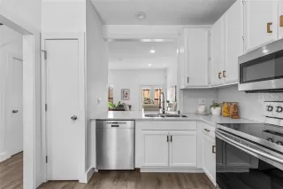 Photo #6: 21239324 Listing 