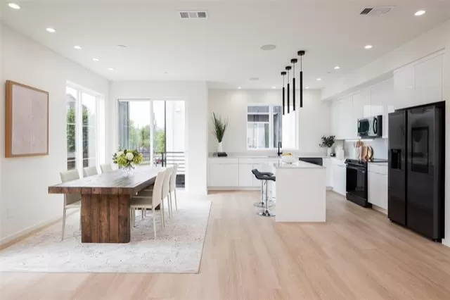 MLS: 21239484 Condo For Sale