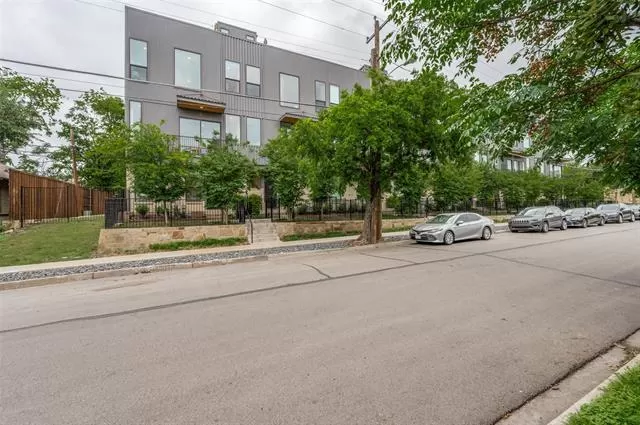 MLS: 21239916 Condo For Sale