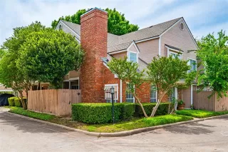 Photo #2: 21240069 Listing 