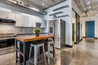 Photo #6: 21240184 Listing 