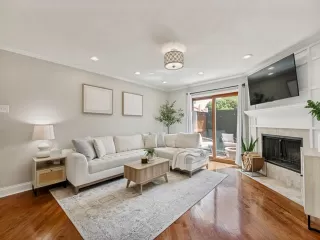 Photo #2: 21240285 Listing 