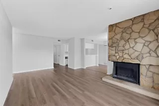 Photo #5: 21240602 Listing 