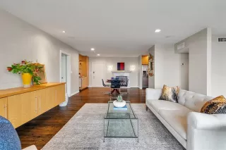 Photo #2: 21240702 Listing