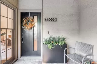 Photo #2: 21240743 Listing 