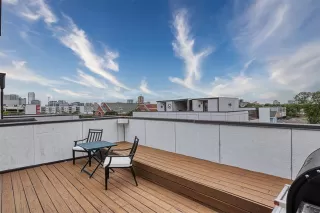 Photo #3: 21240878 Listing