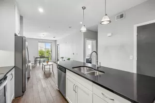 Photo #2: 21240881 Listing 